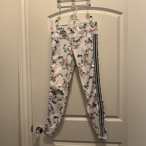 Athleta floral leggings. Medium tall.